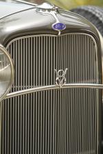 Ford V8 DeLuxe Roadster 1932 года